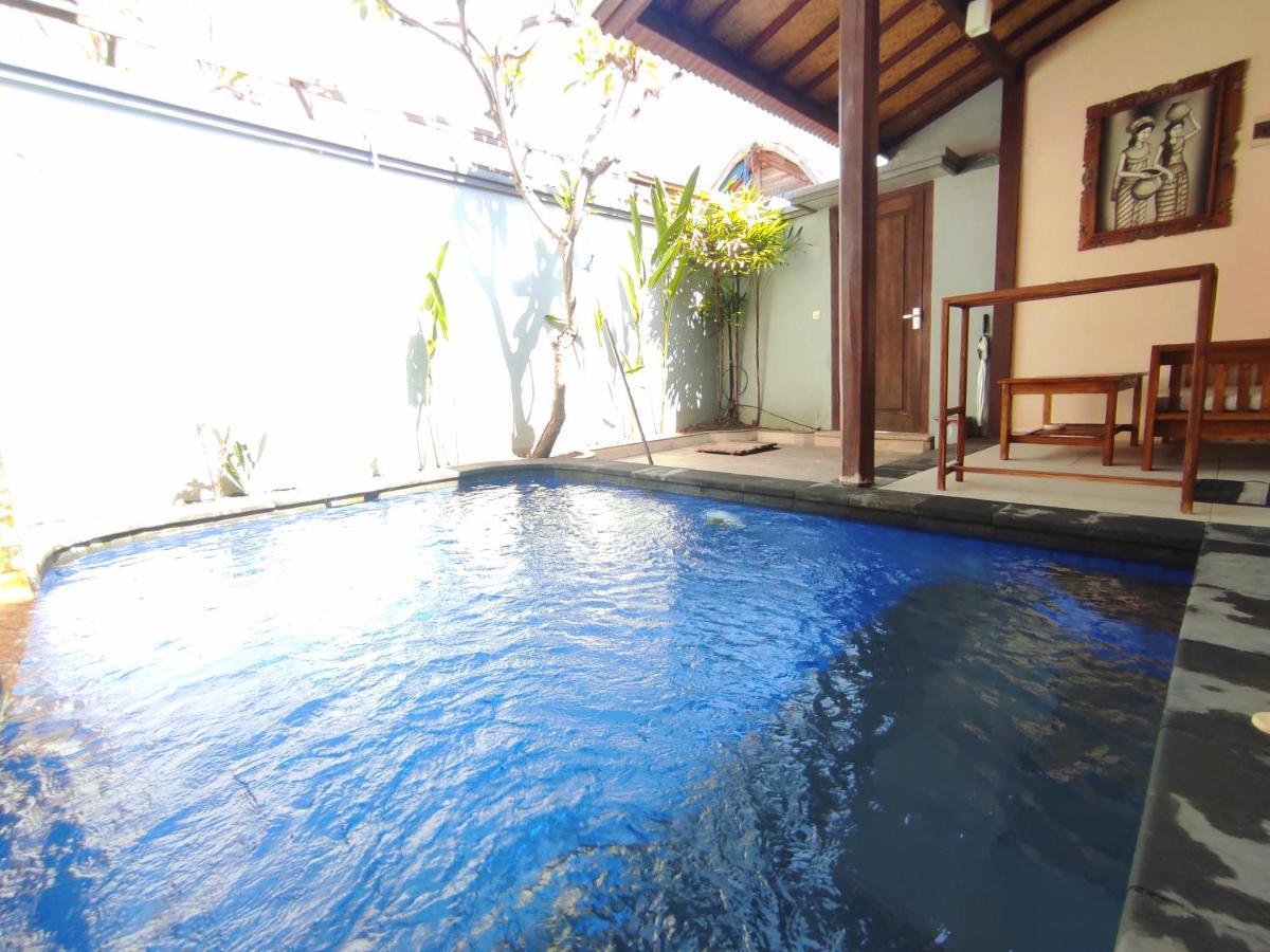 Villa Sahabat Gili Trawangan Exterior photo